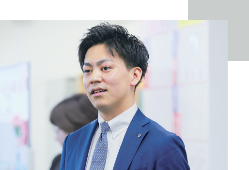 東 卓弥 TAKUYA HIGASHI